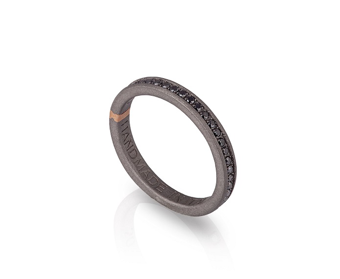 ANELLO DA UOMO MANO JEWELS MINIMAL COLLECTION IN TITANIO, ORO ROSA 18 KT E DIAMANTI BLACK (ct. 0,43) - immagine 2