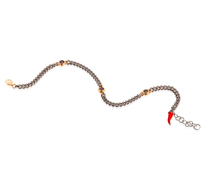 BRACCIALE DA UOMO MANO JEWELS GROUMETTE COLLECTION IN TITANIO, ORO ROSA 9 KT E DIAMANTI BLACK ( ct. 0,18 ) - immagine 2