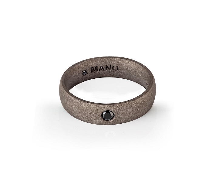 Anello titanio sale e diamante