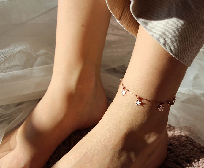 CAVIGLIERA MAMAN ET SOPHIE FASHION STELLA STELLINA CATTEDRALE IN ARGENTO 925 E STELLE SMALTATE DI BIANCO - immagine 2