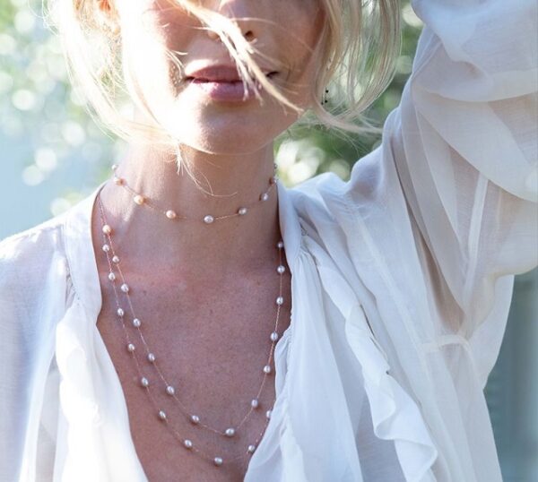 COLLANA LUNGA MAMAN ET SOPHIE AVRVM PERLE IN ORO ROSA CON PERLE ROSA - immagine 2