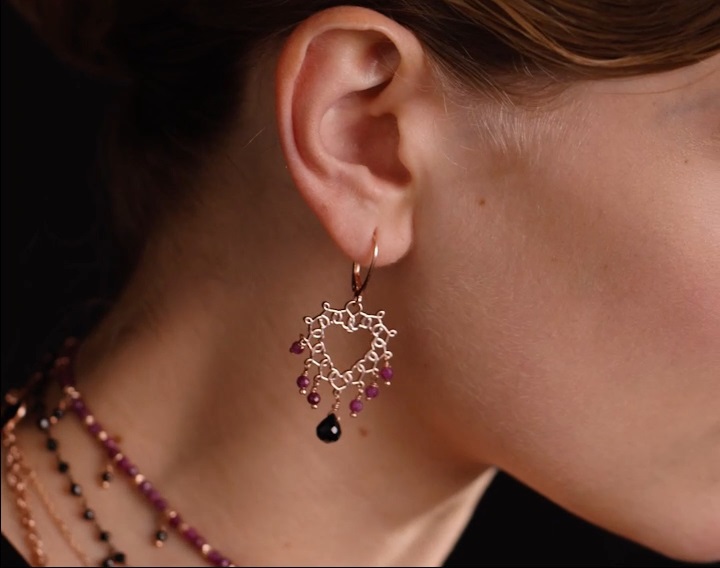 MONO ORECCHINO MAMAN ET SOPHIE FASHION RUBINO IN ARGENTO 925, RUBINI E SPINELLO - immagine 2