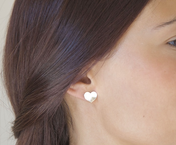 MONO ORECCHINO MAMAN ET SOPHIE FASHION CUORI, STELLE, QUADROFOGLI IN ARGENTO 925 A CUORE - immagine 2