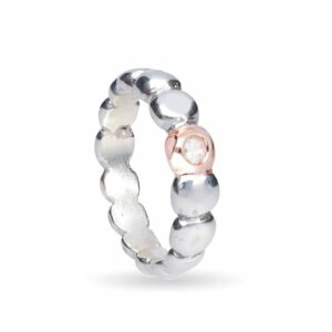 ANELLO RUBINIA FILODAMORE CON SASSOLINI IRREGOLARI IN ARGENTO 925, ORO ROSA 9KT. E DIAMANTE (ct. 0,05)