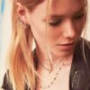 MONO ORECCHINO MAMAN ET SOPHIE AVRVM LETTERING 18KT IN ORO ROSA CON LETTERINA '' A '' (PERSONALIZZABILE) - immagine 2